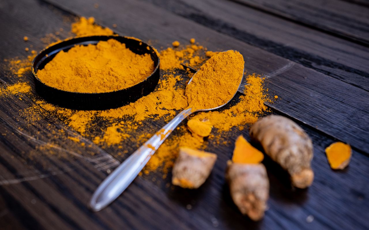 Traditional Pakistani ubtan for glowing skin with turmeric and sandalwood